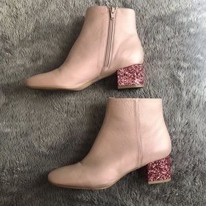 Katy Perry Pink Glitter Boots, size 9.5